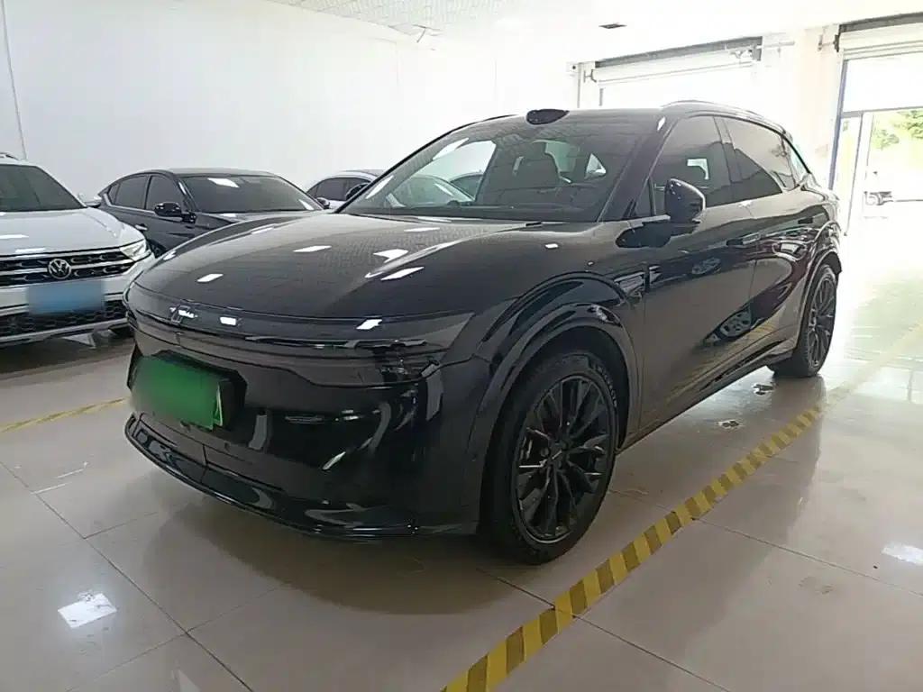 Jike 7X 2025 75kWh Rear-Wheel Drive Intelligent Driving Edition — миниатюра 1