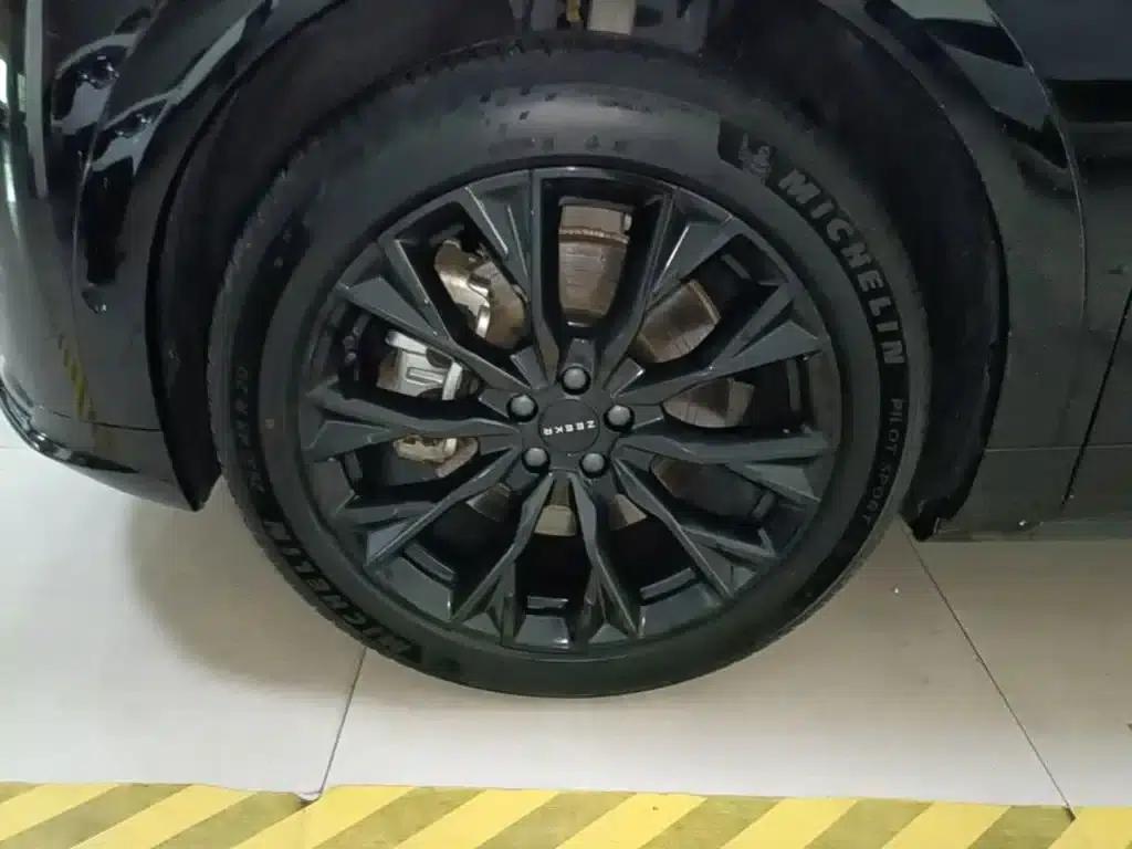 Jike 7X 2025 75kWh Rear-Wheel Drive Intelligent Driving Edition — миниатюра 23