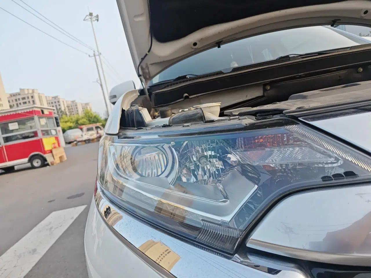 Mitsubishi Outlander 2020 2.0L Two-Wheel Drive Comfort Edition 7-Seater — миниатюра 7