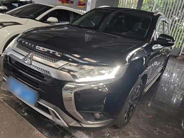 Mitsubishi Outlander 2019 2.0L Two-Wheel Drive Comfort Edition 7-Seater China VI Standard