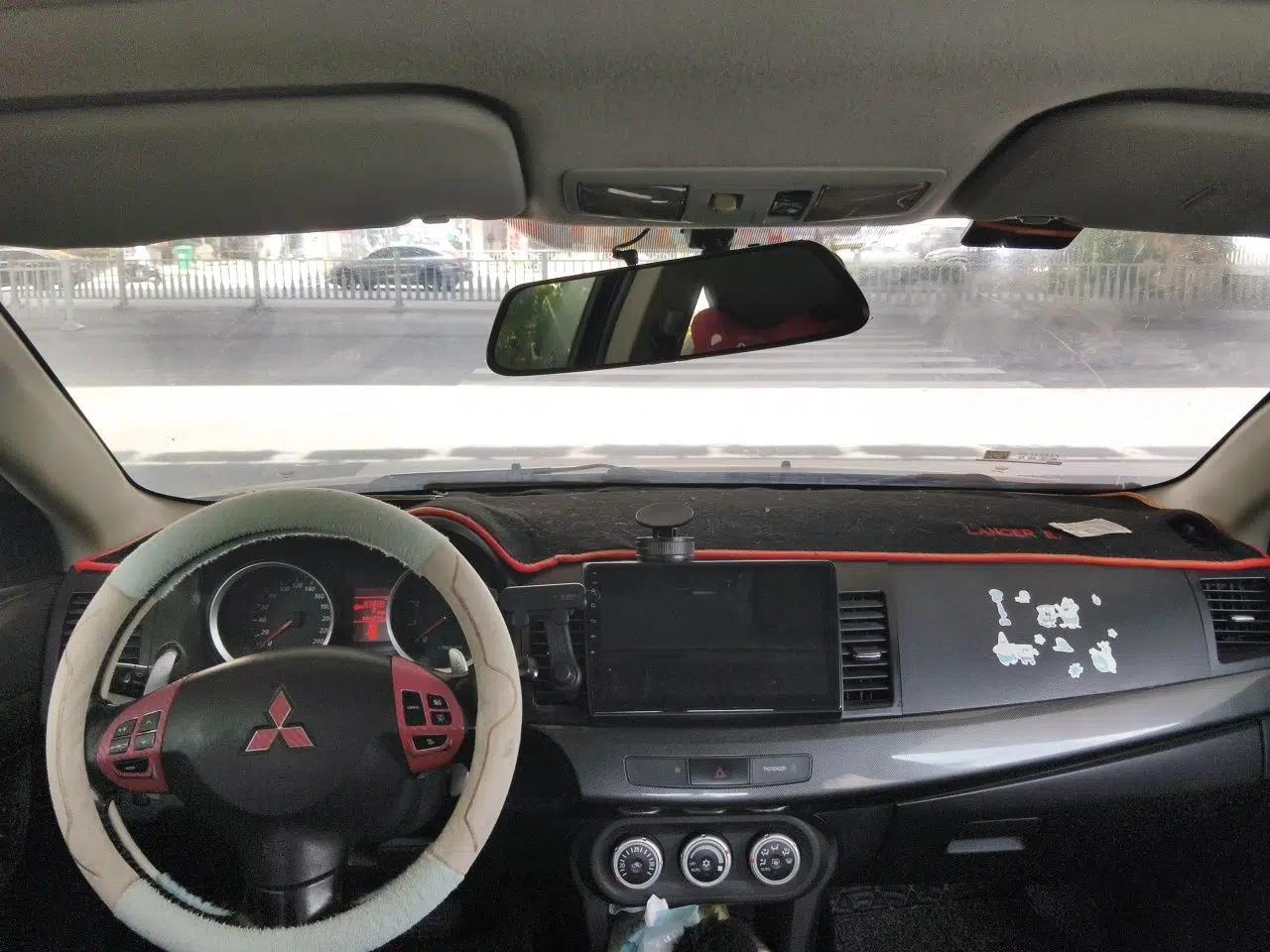 Mitsubishi Lancer EX 2010 ZhiShang Edition 1.8L CVT Luxury Model — миниатюра 9