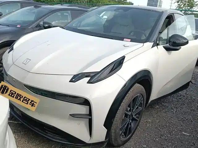 Extreme Krypton X 2025 Four-Seat Rear-Wheel Drive Cube Edition
