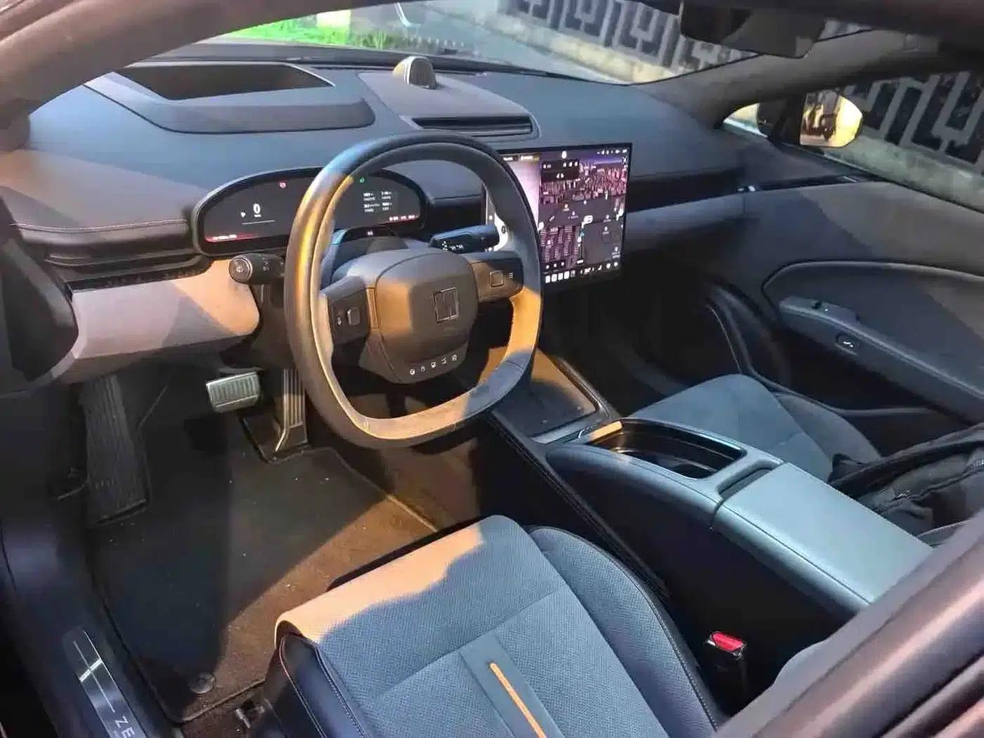Extreme Krypton 007 2025 All-Wheel Drive Performance Edition 100kWh — миниатюра 4