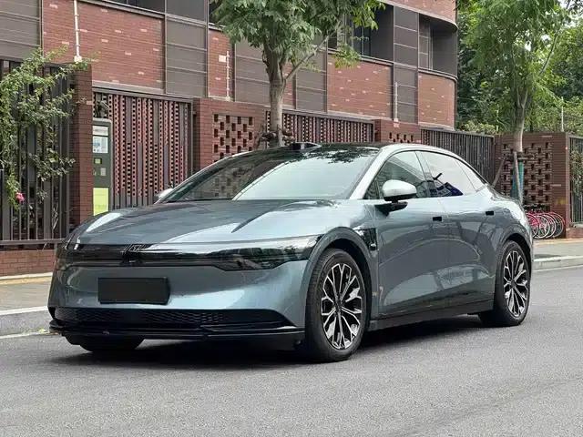 Jike 007 2025 Long Range Rear-Wheel Drive Intelligent Driving Edition 100kWh