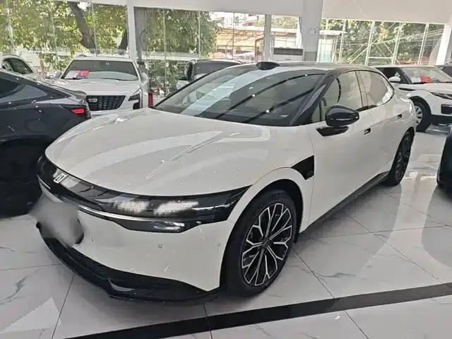Jike 007 2025 Long Range Rear-Wheel Drive Intelligent Driving Edition 100kWh