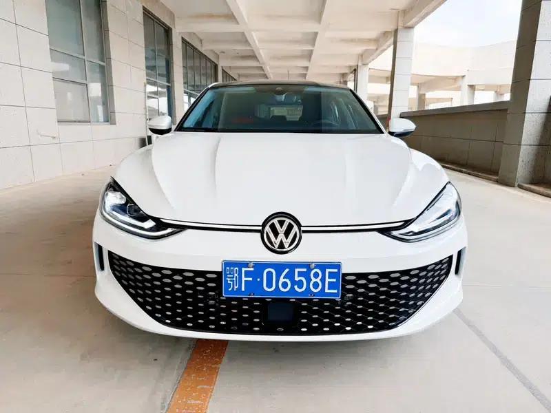 Lamando 2023 Lamando L 280TSI DSG Hot Edition — миниатюра 2