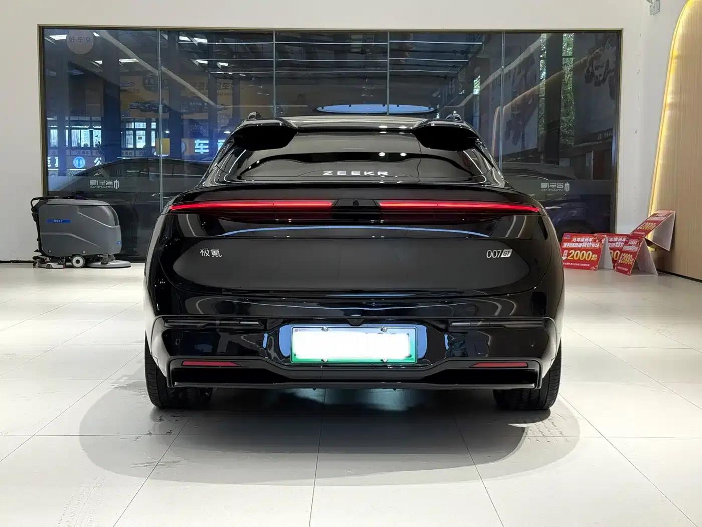 Jike 007GT 2025 Long Range Rear-Wheel Drive Intelligent Driving Edition 100kWh — миниатюра 6