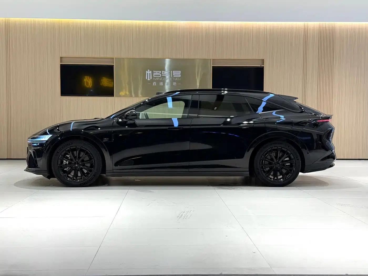 Jike 007GT 2025 Long Range Rear-Wheel Drive Intelligent Driving Edition 100kWh — миниатюра 8