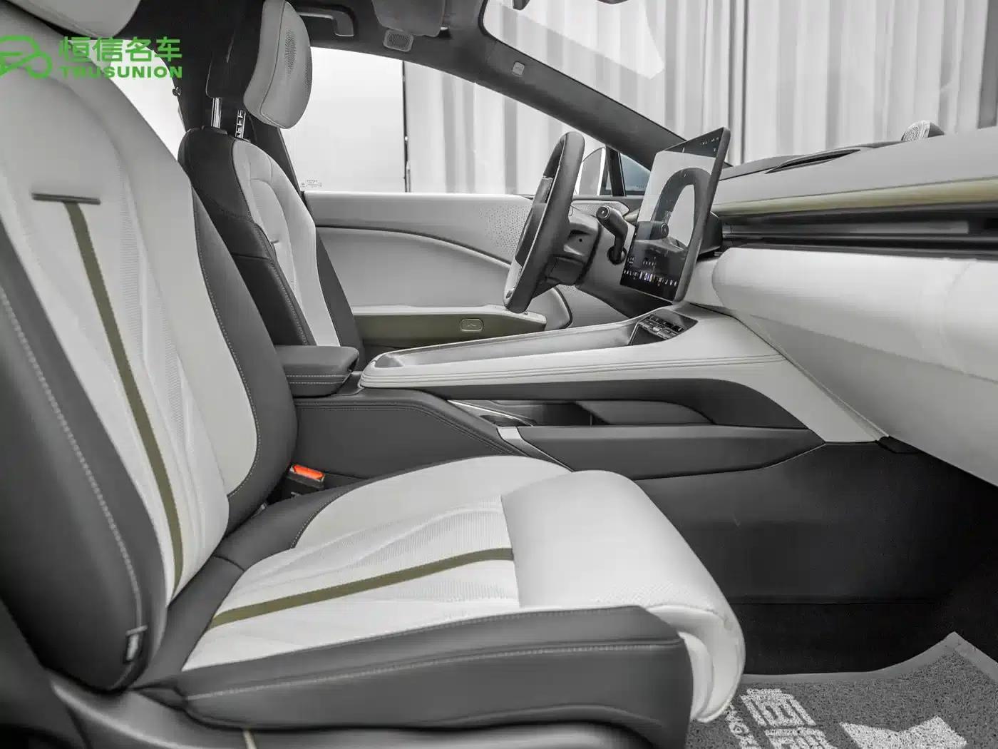 Extreme Krypton 007GT 2025 All-Wheel Drive Intelligent Driving Edition 75kWh — миниатюра 13