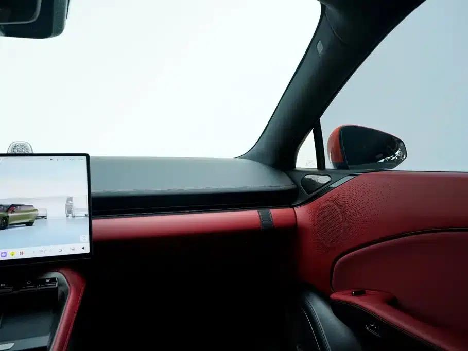 Jike 007GT 2025 Rear-Wheel Drive Intelligent Driving Edition 75kWh — миниатюра 19