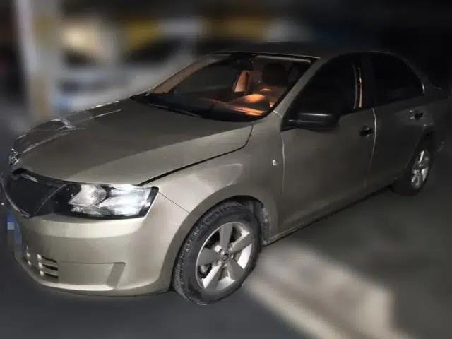 Skoda Rapid 2015 1.6L Automatic Enjoyment Selection Model
