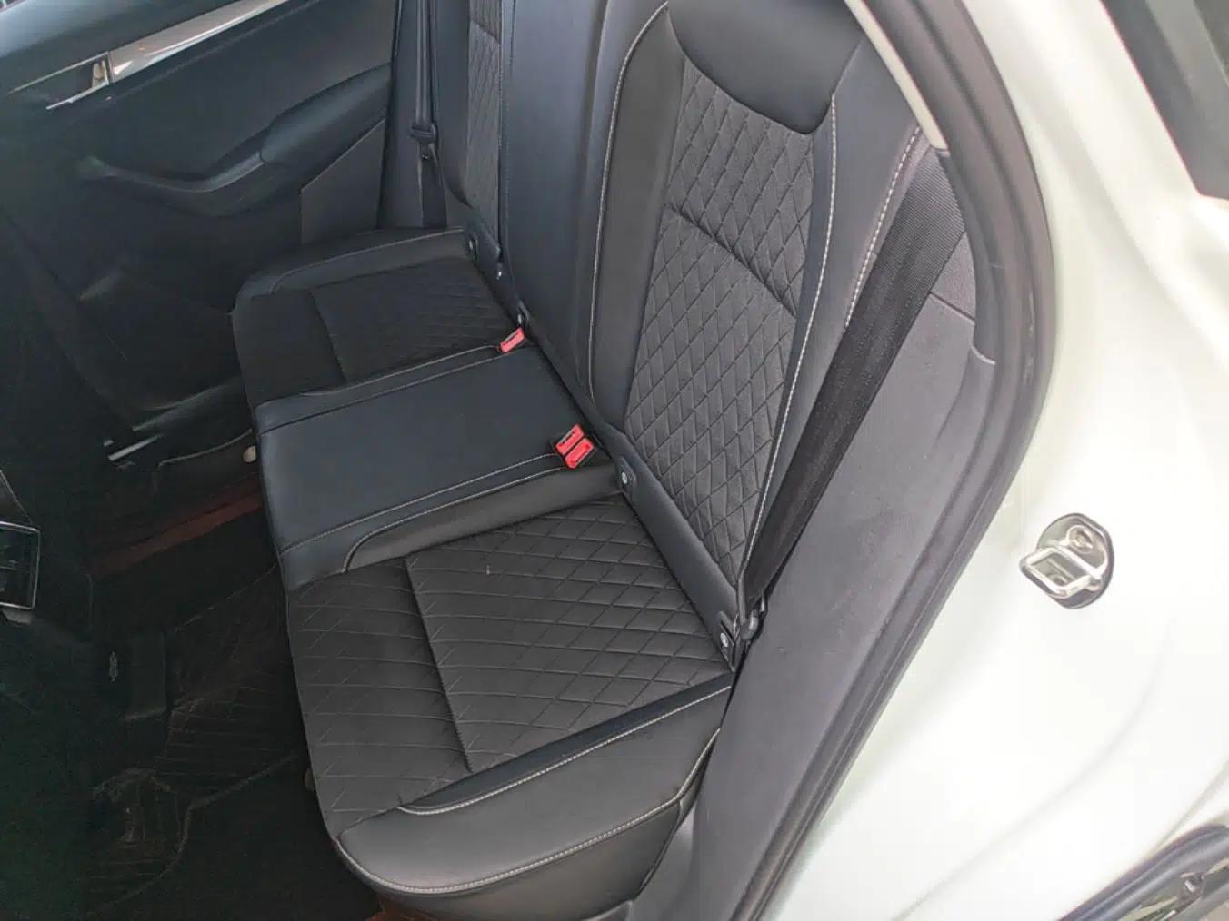 Skoda Karoq 2018 TSI280 Luxury Edition China V Standard — миниатюра 20