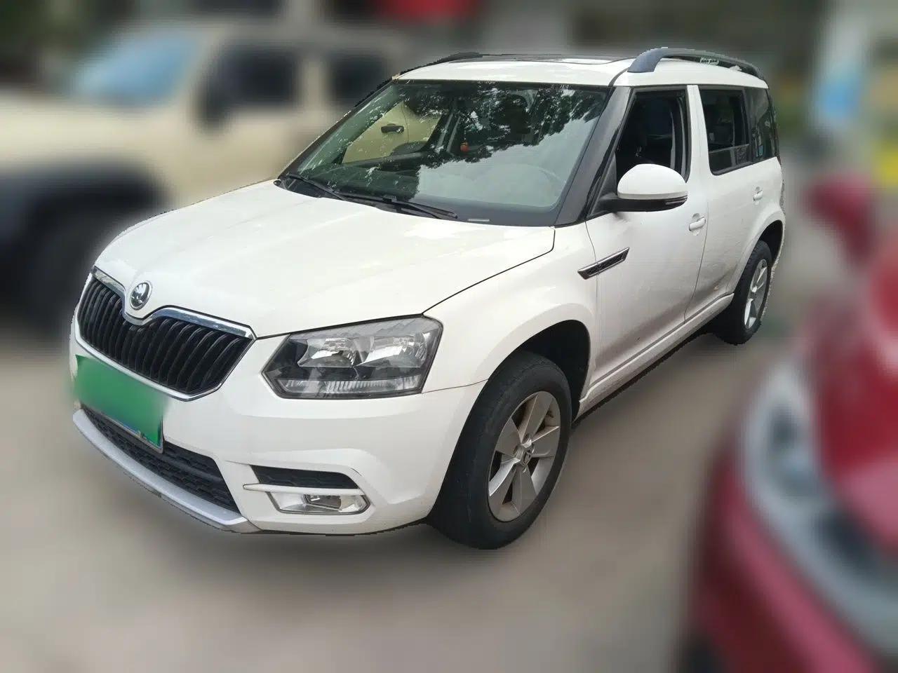 Skoda Yeti 2017 TSI280 DSG Car Enjoy Brothers Edition — миниатюра 1