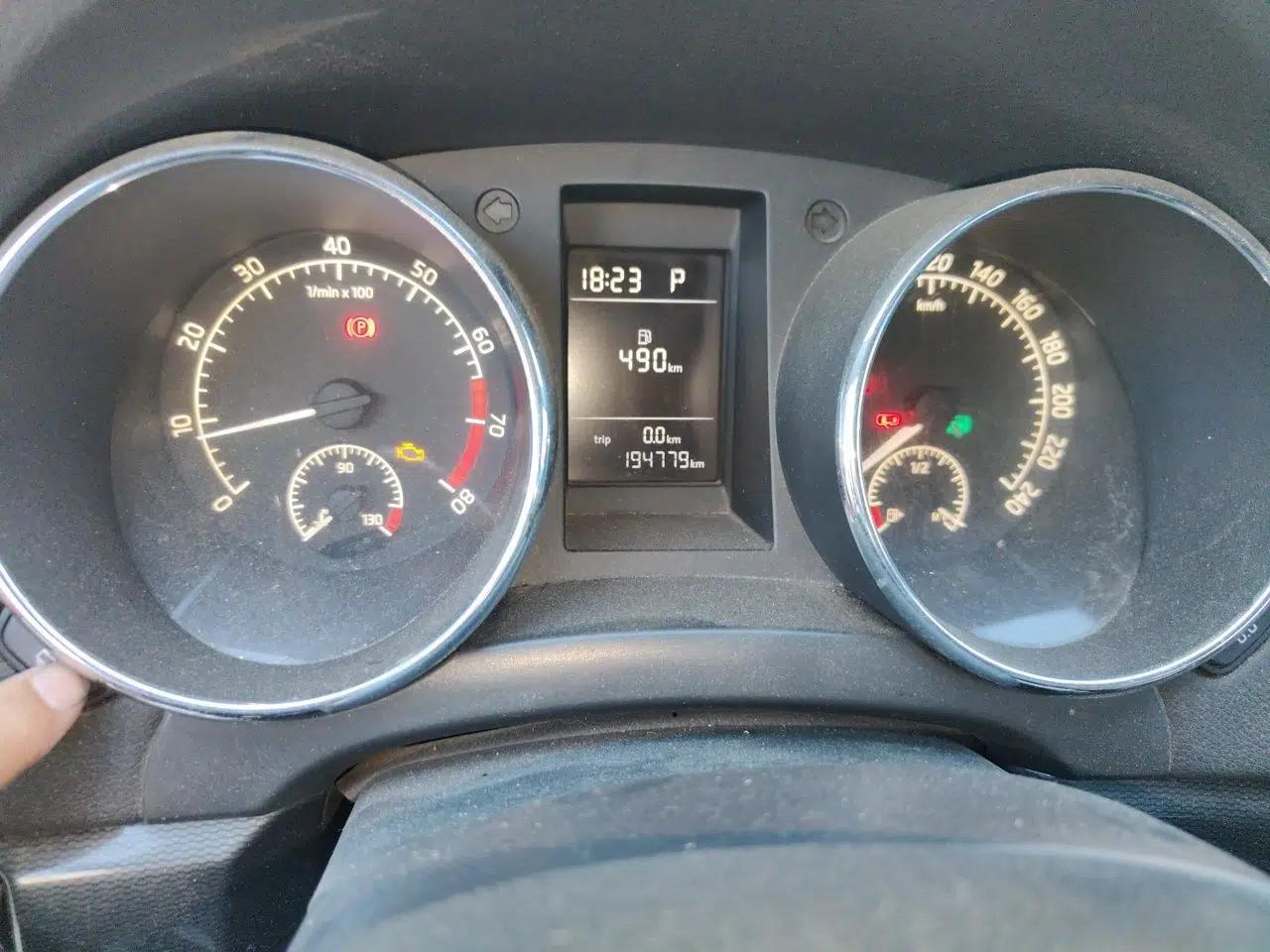 Skoda Yeti 2016 1.4TSI DSG Advanced Edition — миниатюра 12