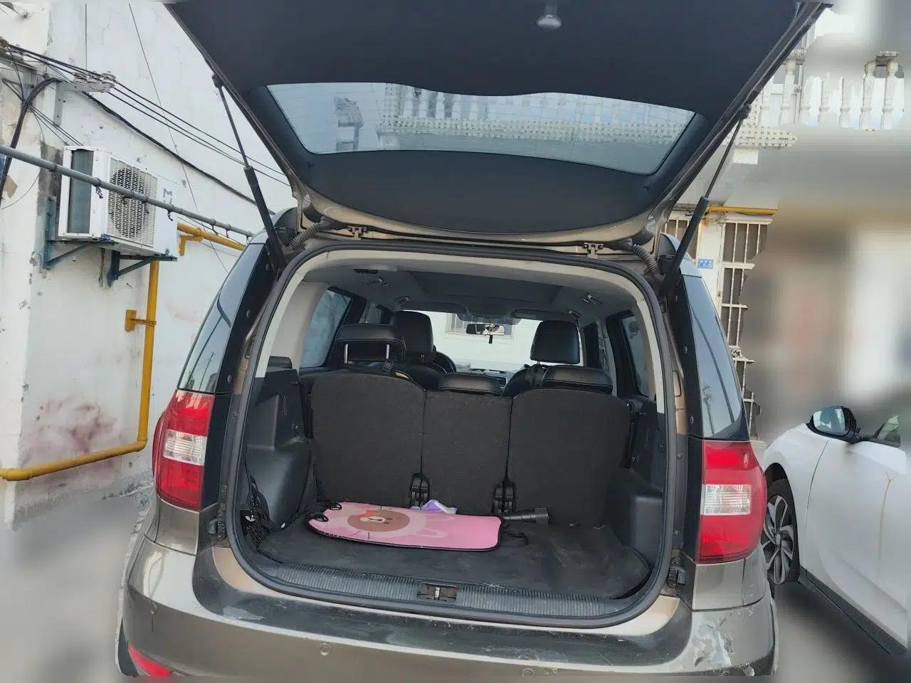Skoda Yeti 2016 1.4TSI DSG Advanced Edition — миниатюра 19