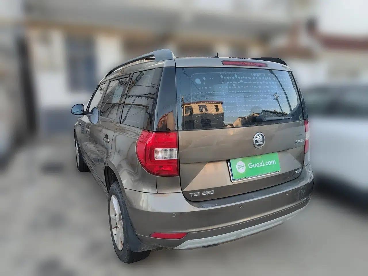 Skoda Yeti 2016 1.4TSI DSG Advanced Edition — миниатюра 4