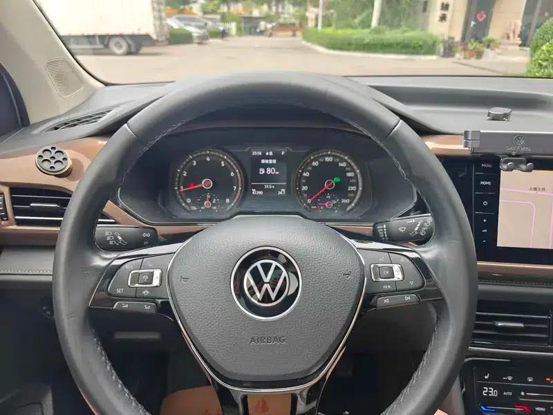 Tharu 2021 280TSI 2WD Luxury Edition PLUS — миниатюра 12