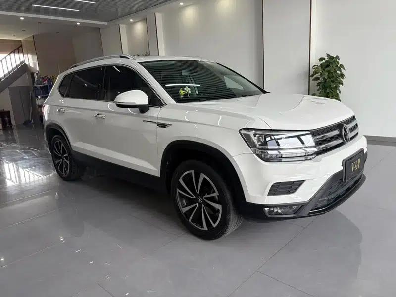 Tharu 2022 280TSI 2WD Luxury Edition — миниатюра 3