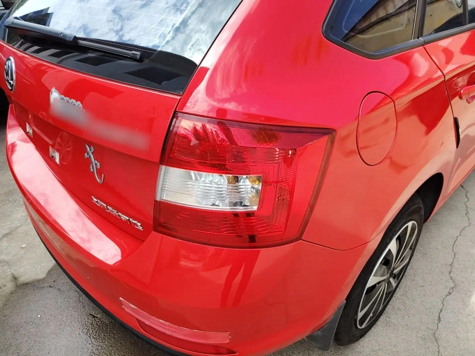 Skoda Rapid Spaceback 2016 Revised Version 1.6L Manual Front-Drive Edition — миниатюра 14