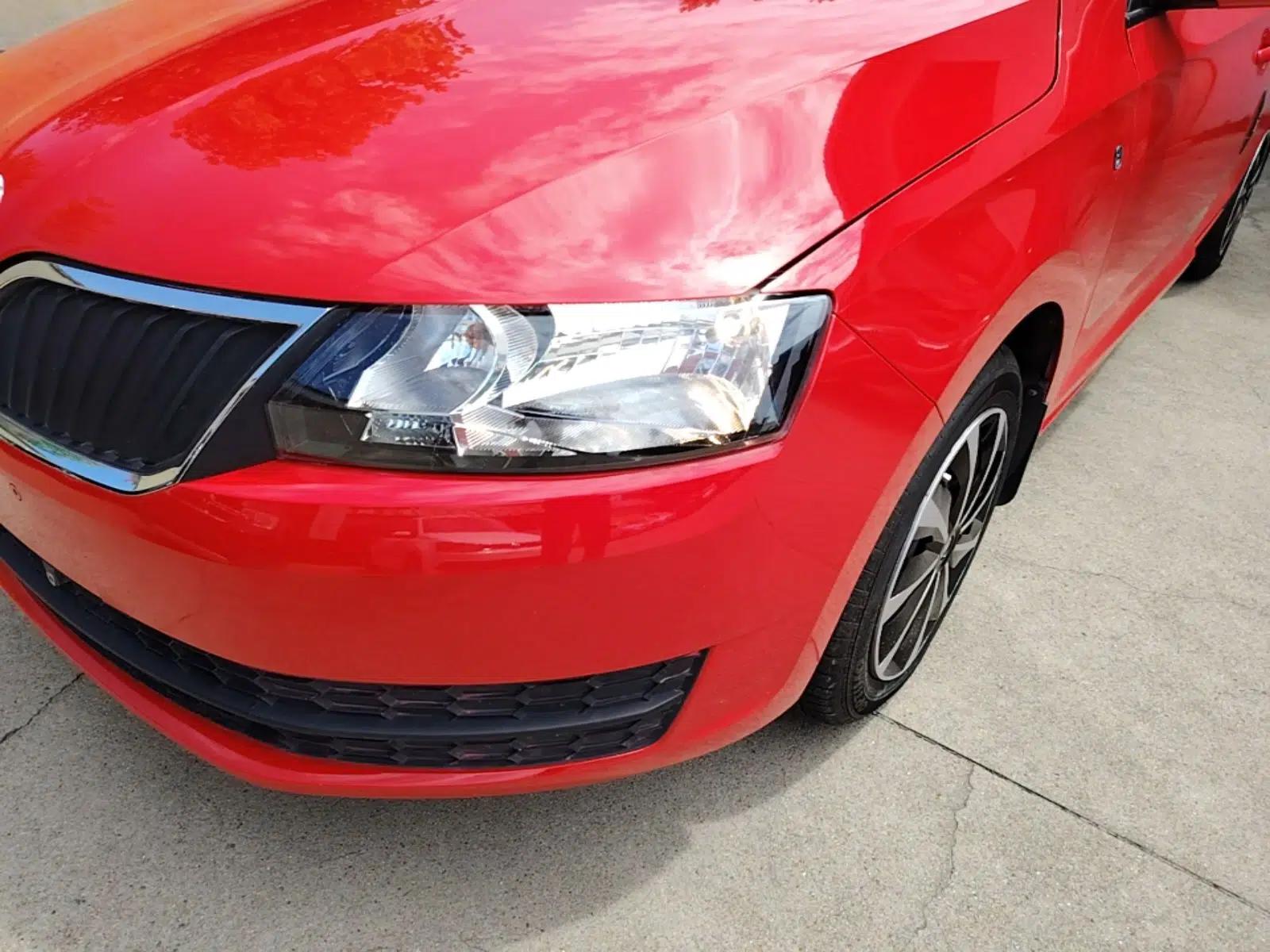 Skoda Rapid Spaceback 2016 Revised Version 1.6L Manual Front-Drive Edition — миниатюра 8