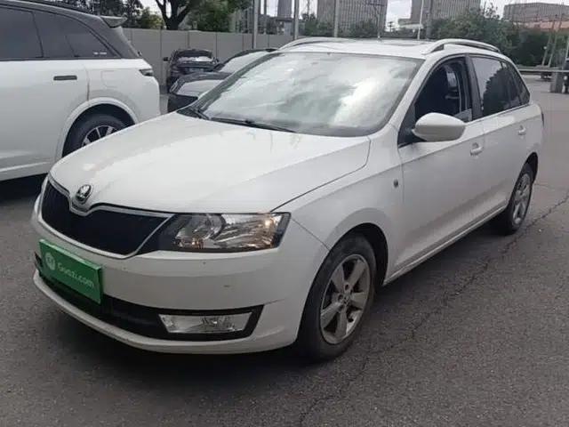 Skoda Rapid Spaceback 2016 Revised 1.6L Automatic Chuanxing Version