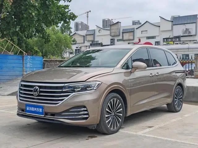 Viloran 2022 380TSI Premium