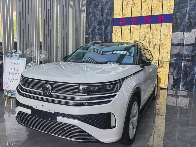 2024 Range Rover 380TSI AWD R-Line Touring Edition