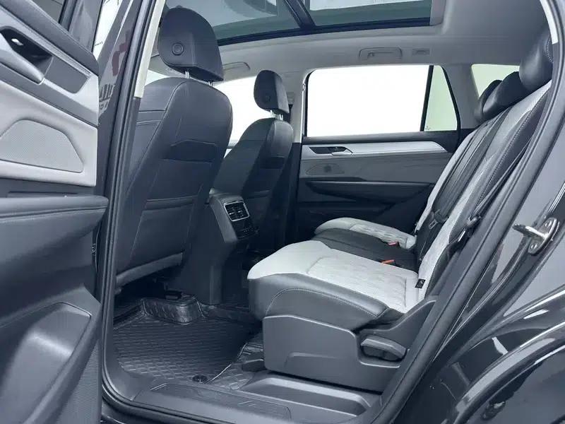 2024 Range Rover 380TSI AWD R-line Cruiser Edition — миниатюра 22