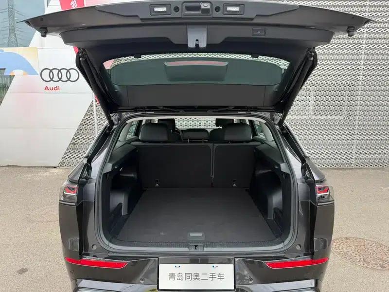 2024 Range Rover 380TSI AWD R-Line Touring Edition — миниатюра 9
