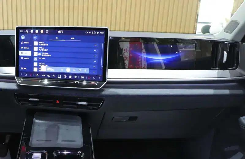 2026 Range Rover 450TSI AWD Flagship Edition — миниатюра 7