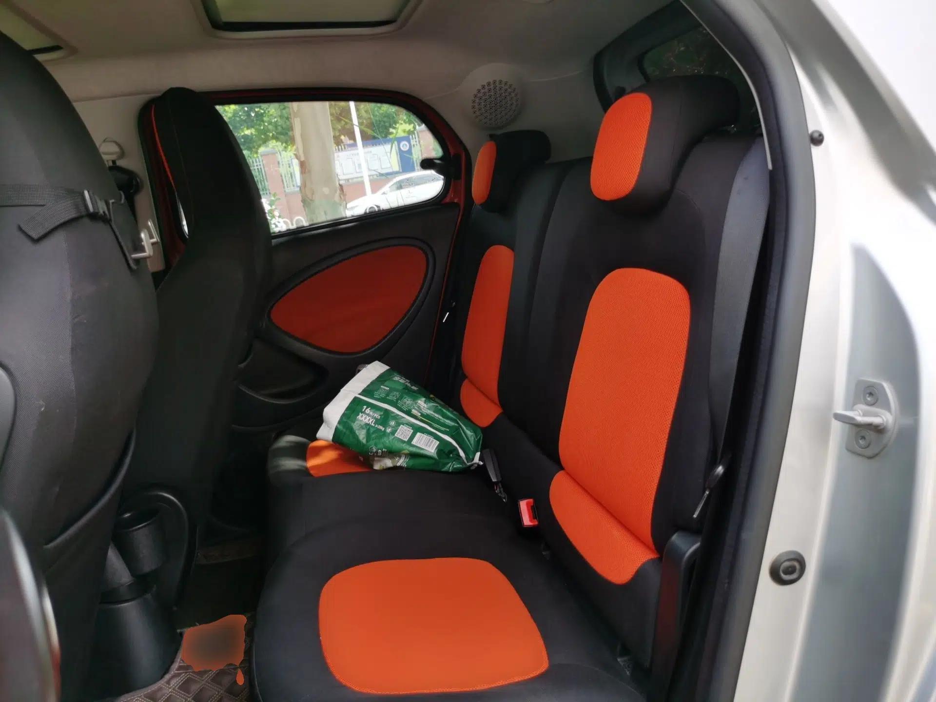 smart forfour 2016 1.0L 52 kW Passion Edition — миниатюра 17