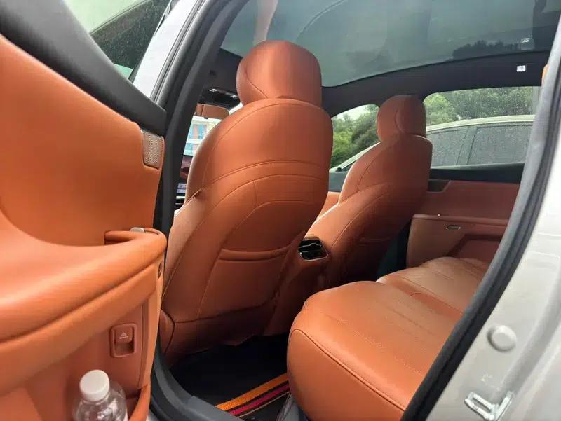Yipai 007 2025 Pure Electric 565 AWD Max Navigation Edition — миниатюра 9