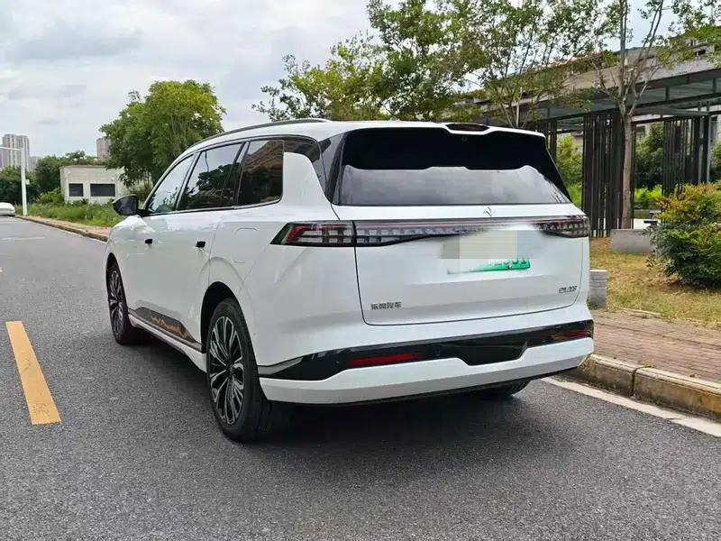 Yipai 008 2026 Extended Range Family Edition 6-Seater — миниатюра 4