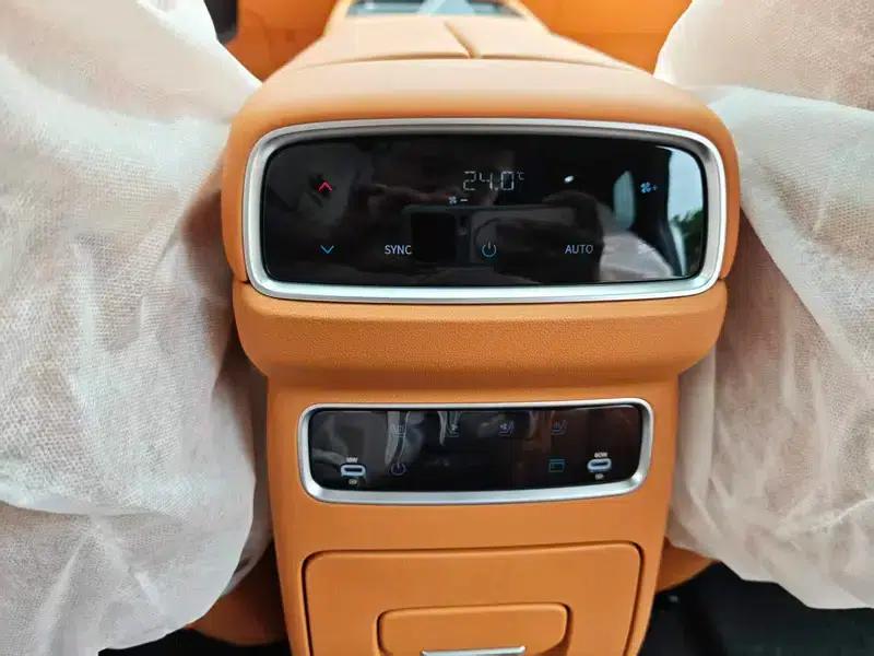 Yipai 008 2026 Extended Range Family Edition 6-Seater — миниатюра 9