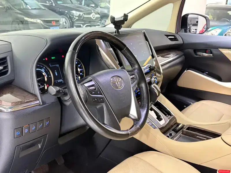 Alphard 2022 Hybrid 2.5L Premium Gold Edition — миниатюра 10