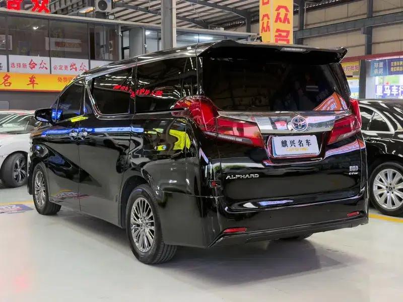 2020 Alphard Hybrid 2.5L Luxury Edition — миниатюра 4