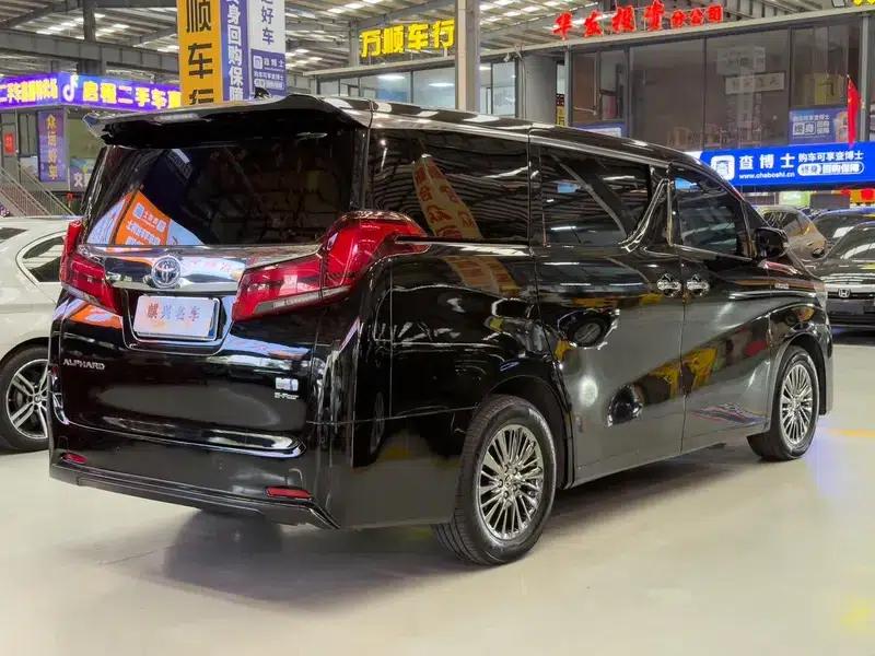 2020 Alphard Hybrid 2.5L Luxury Edition — миниатюра 6