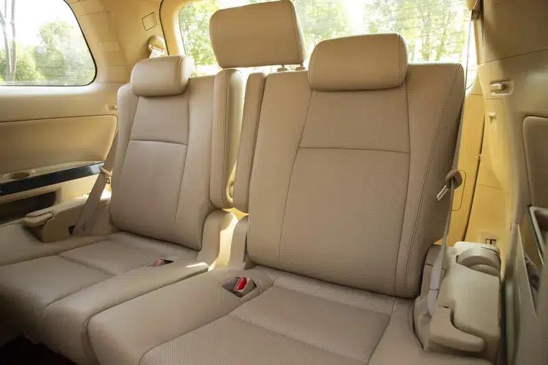 2012 Alphard 3.5L Luxury Edition — миниатюра 28