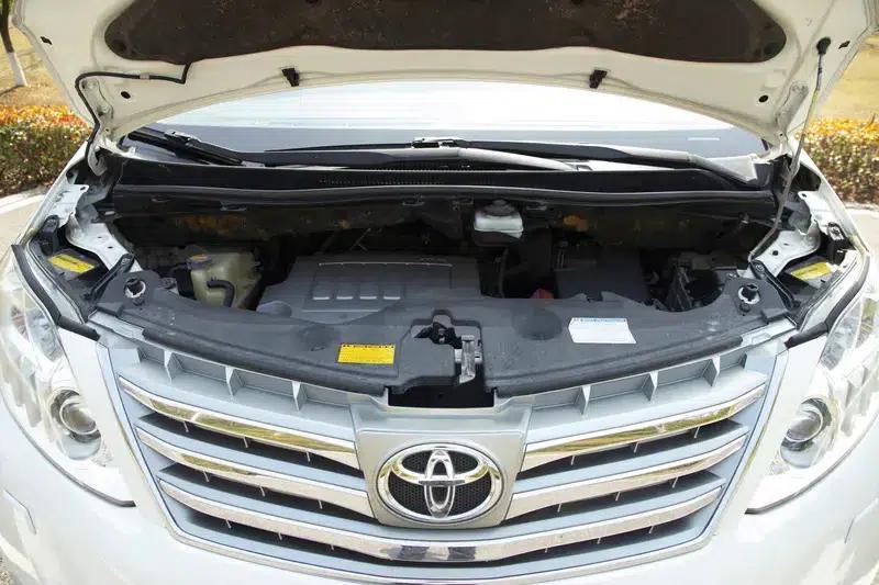 2012 Alphard 3.5L Luxury Edition — миниатюра 8