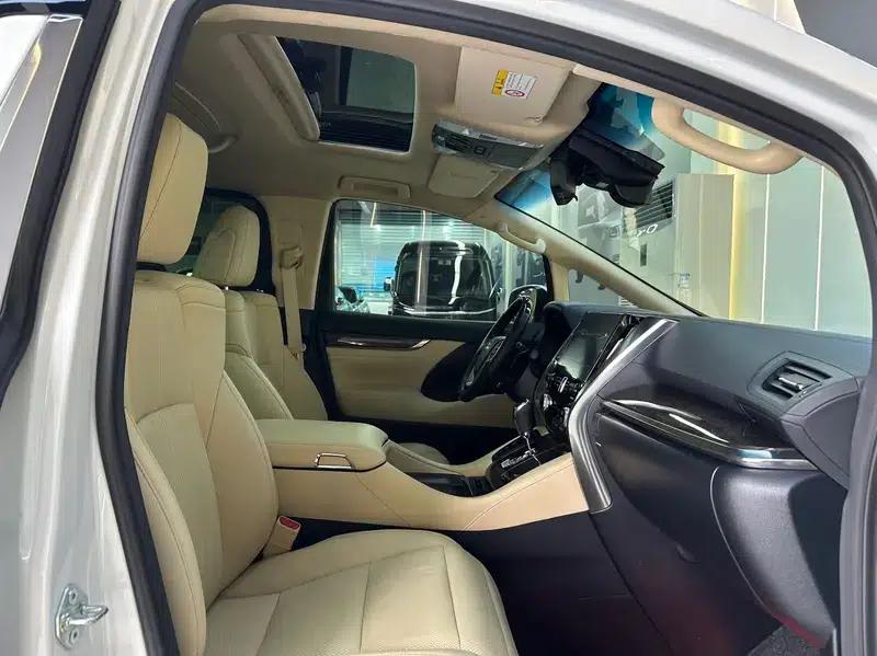2021 Alphard Hybrid 2.5L Premium Edition — миниатюра 22