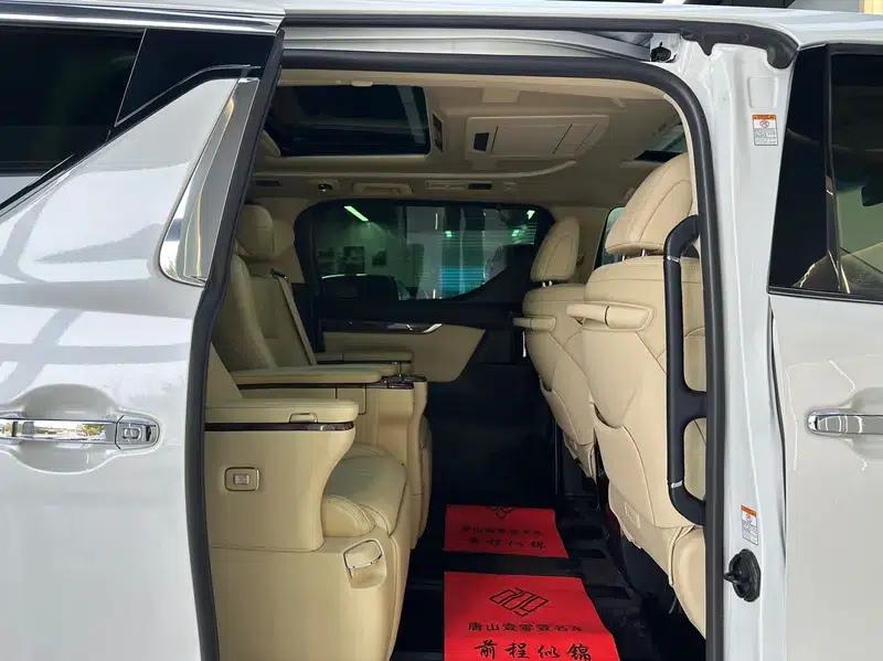 2021 Alphard Hybrid 2.5L Premium Edition — миниатюра 27