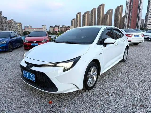 Levin 2022 Hybrid 1.8H E-CVT Entry Edition