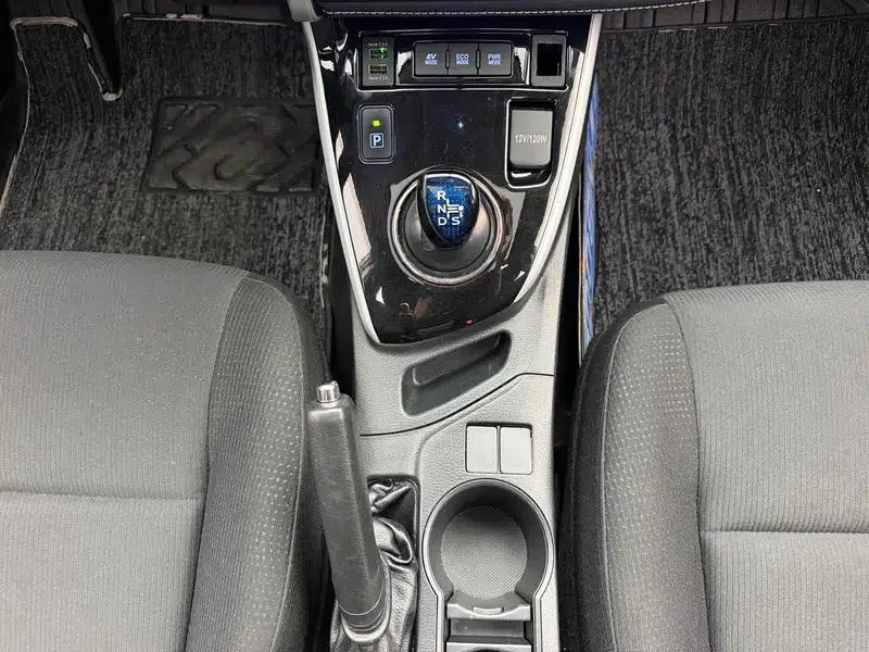 2017 Toyota Corolla Hybrid 1.8H GS CVT Elite Sunroof Edition (National V Emission Standard) — миниатюра 13