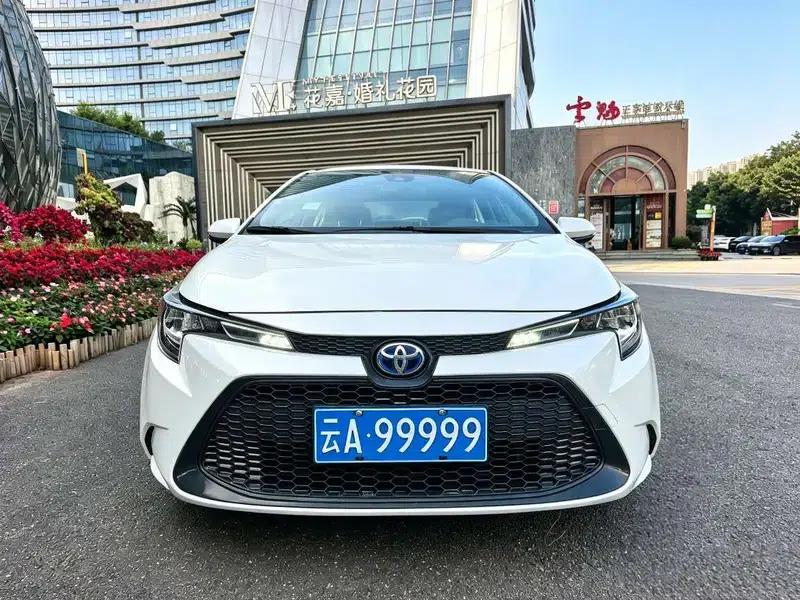 Levin 2022 Hybrid 1.8H E-CVT Entry Edition — миниатюра 2