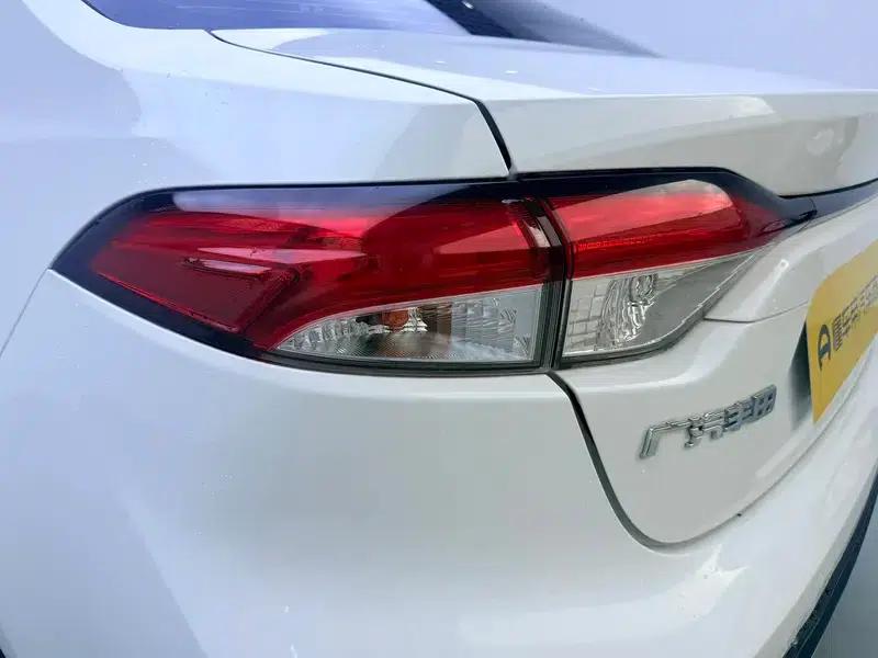 Levin 2022 Hybrid 1.8H E-CVT Sport Edition — миниатюра 13
