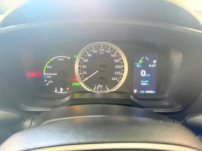 Levin 2022 Hybrid 1.8H E-CVT Sport Edition — миниатюра 15