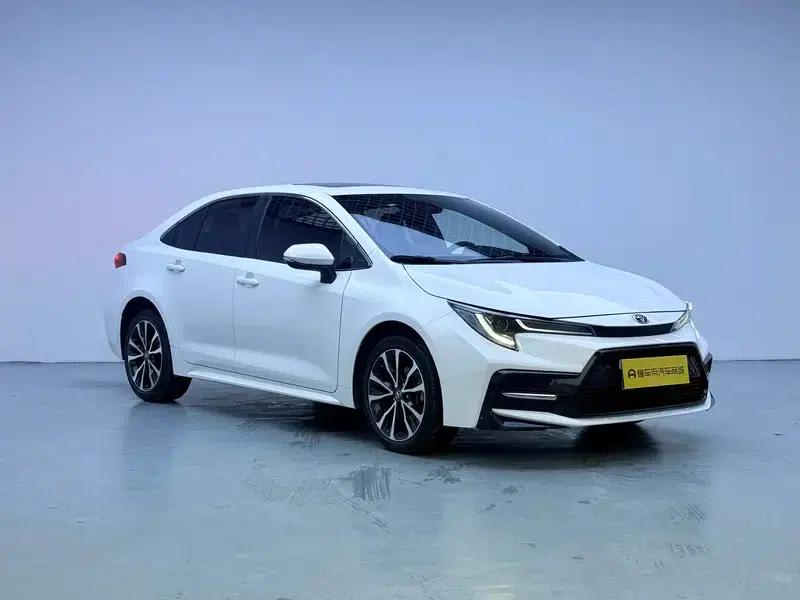 Levin 2022 Hybrid 1.8H E-CVT Sport Edition — миниатюра 3