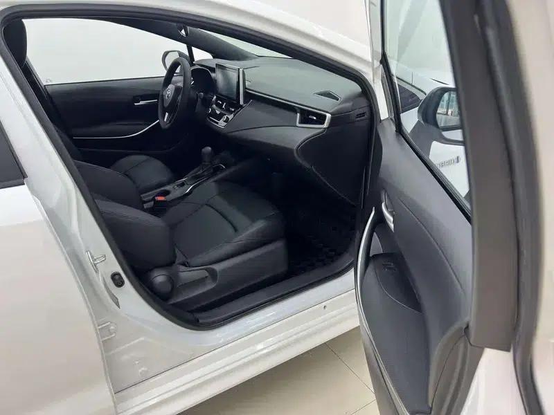 Levin 2022 Hybrid 1.8H E-CVT Luxury Edition — миниатюра 10