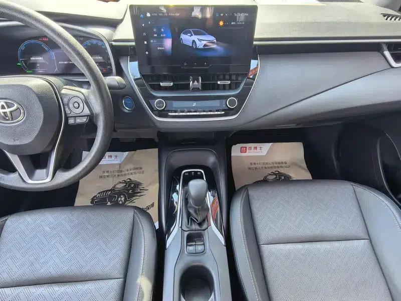 2023 Toyota Corolla Hybrid 1.8L Sport Edition — миниатюра 8