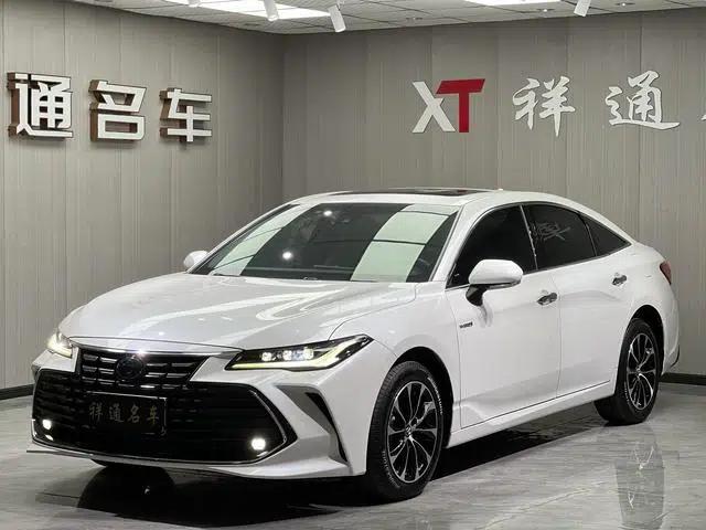 2023 Toyota Avalon Intelligent Hybrid Dual Engine 2.5L E-CVT Luxury Edition